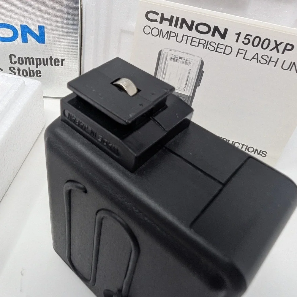 Chinon 1500XP Computer Auto-Electronic Strobe Flash Unit with Box & Manual